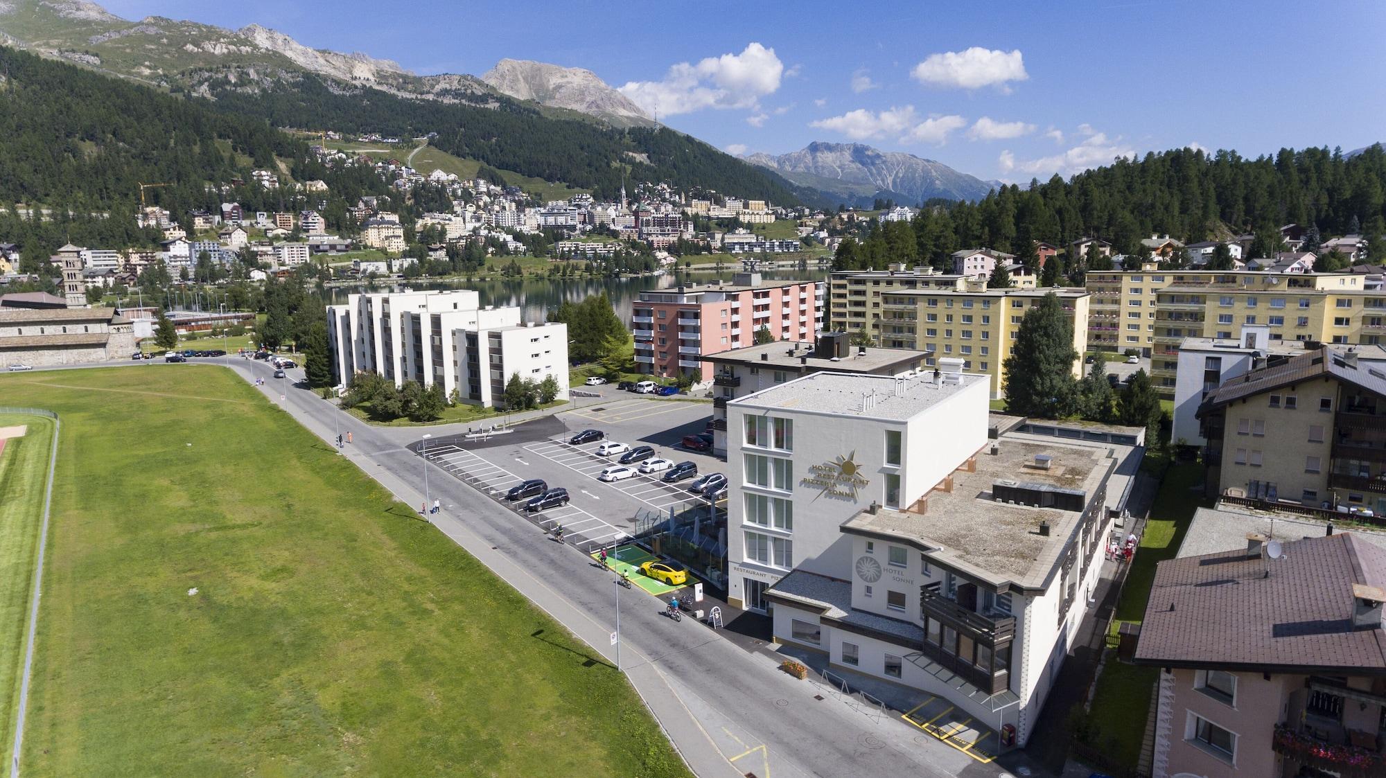 Hotel Sonne St. Moritz 3* Superior מראה חיצוני תמונה