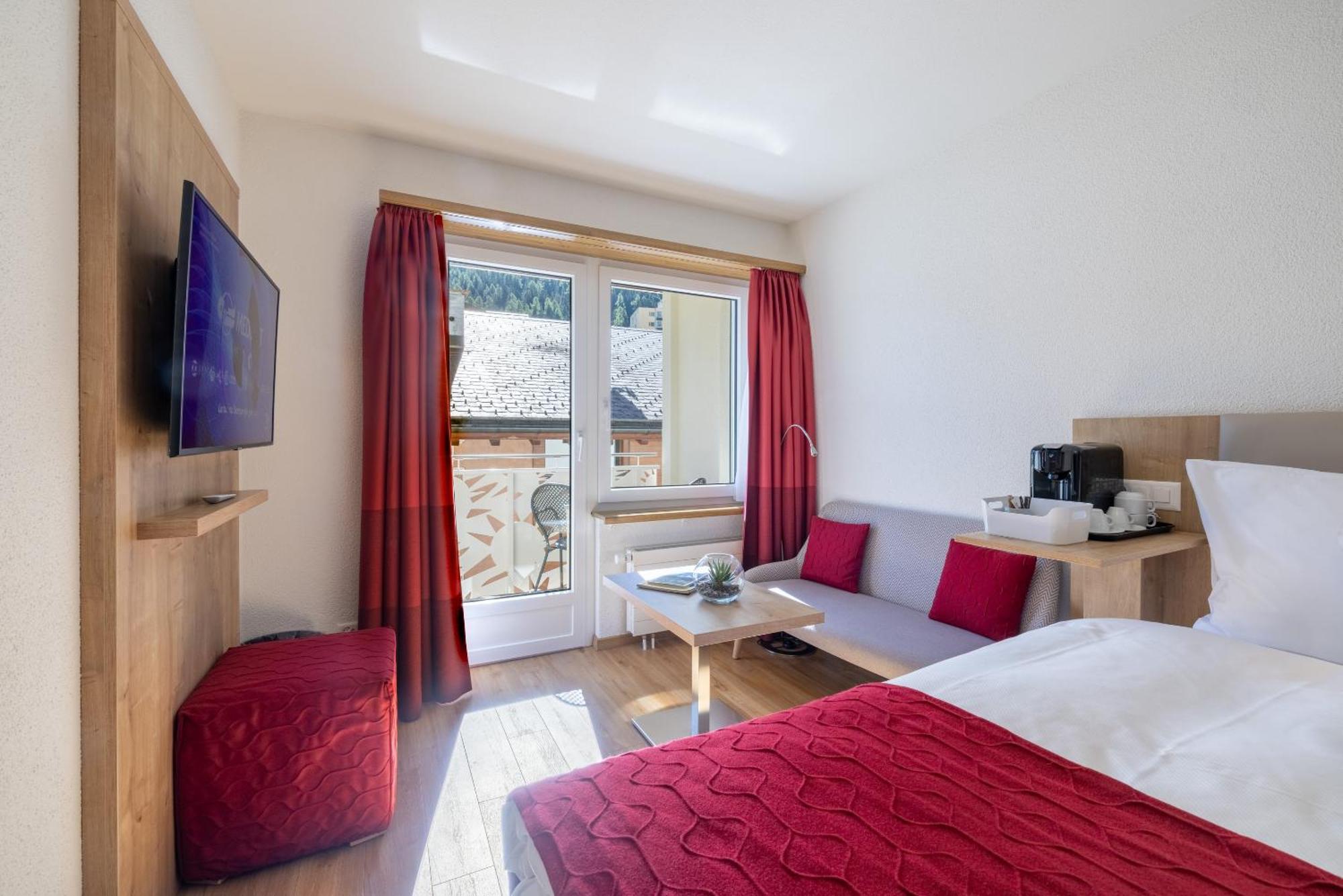 Hotel Sonne St. Moritz 3* Superior מראה חיצוני תמונה