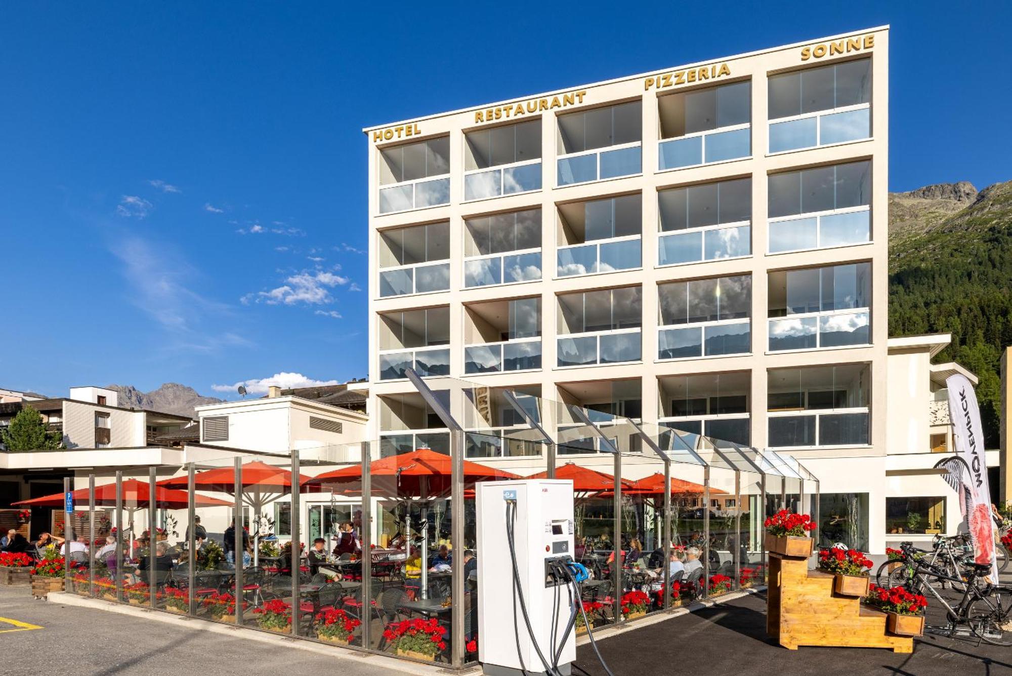 Hotel Sonne St. Moritz 3* Superior מראה חיצוני תמונה