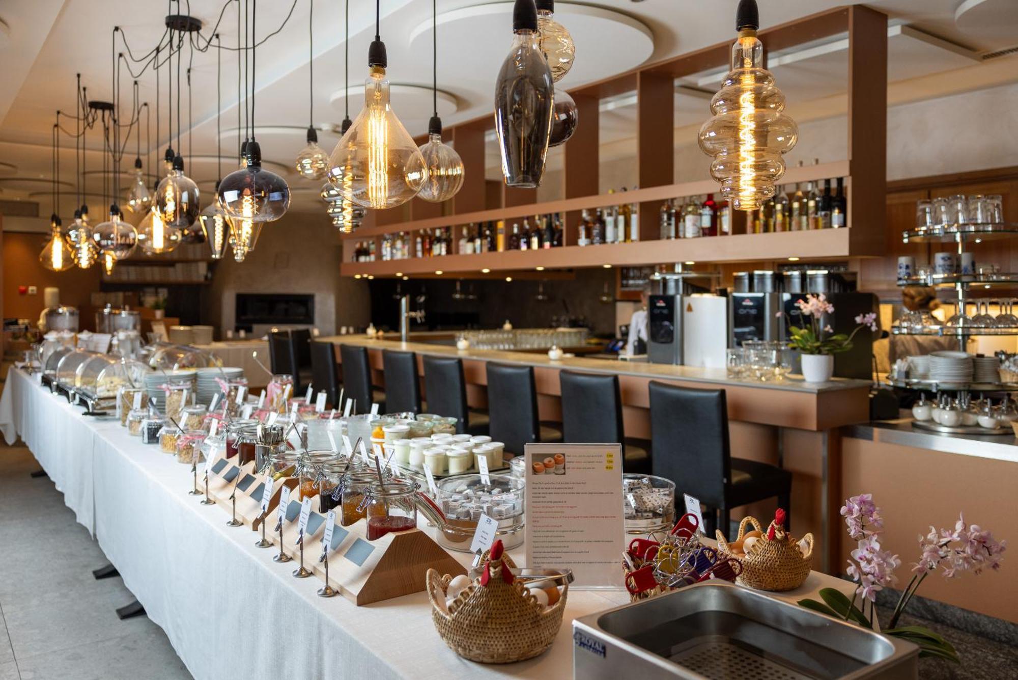 Hotel Sonne St. Moritz 3* Superior מראה חיצוני תמונה